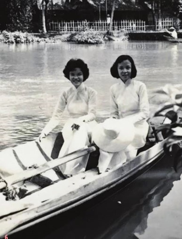 Nữ sinh Sài Gòn – Gia Long xưa đẹp mê hoặc lòng người với hình ảnh áo dài tím - Ảnh 11.